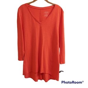 CHICO'S The Ultimate Tee Size 8 Coral Top